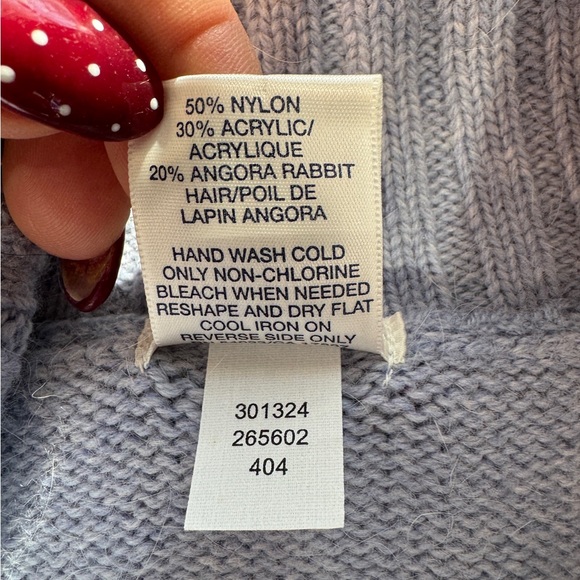 Lavender Angora Turtleneck Sweater-Size Large - Picture 9 of 11